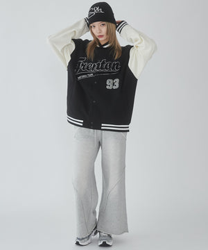 ブラック モデル：169cm L着用