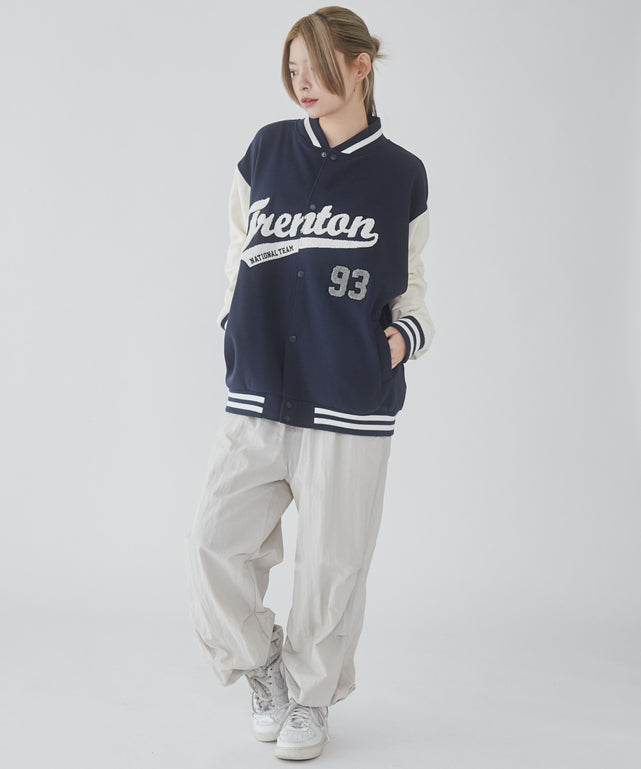 ネイビー モデル：169cm L着用