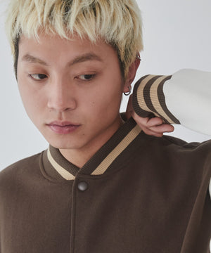 サガラワッペンスウェットスタジャン