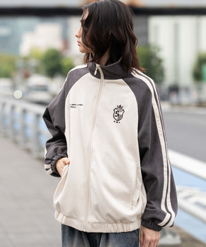 グレー モデル：175cm L着用