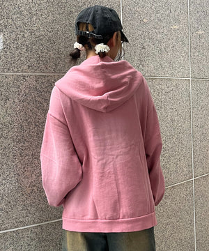 ピンク モデル:165cm Lサイズ着用