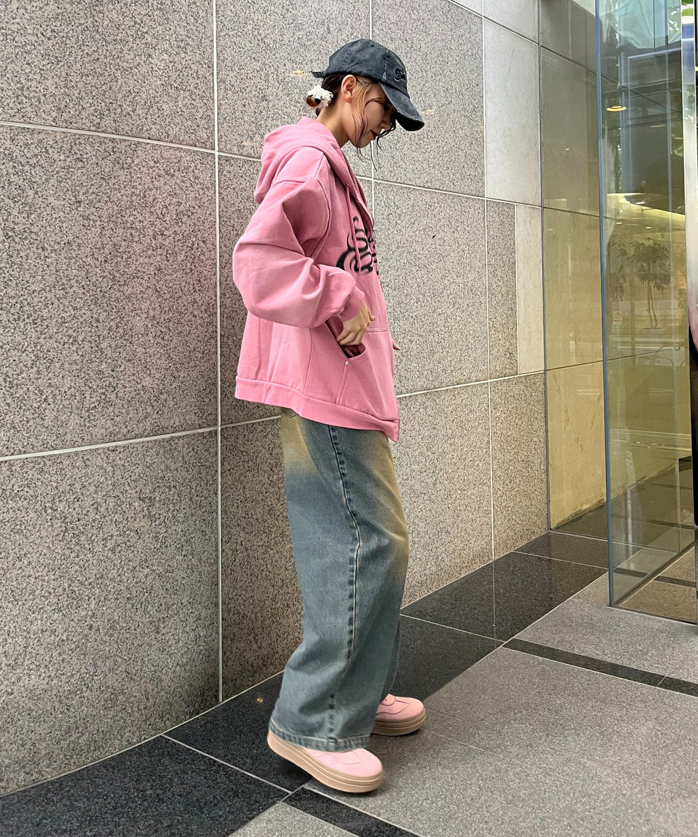 ピンク モデル:165cm Lサイズ着用