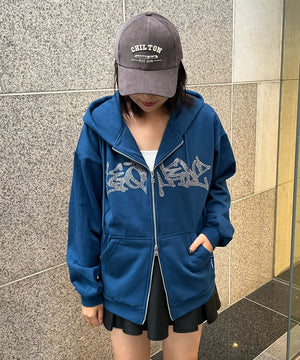 ブルー モデル:163cm Lサイズ着用