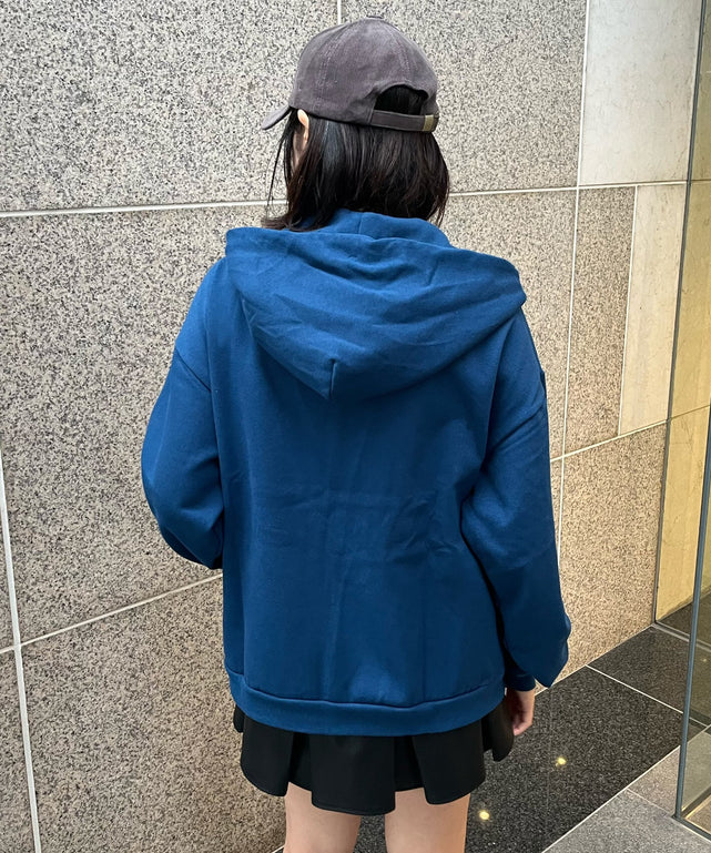 ブルー モデル:163cm Lサイズ着用