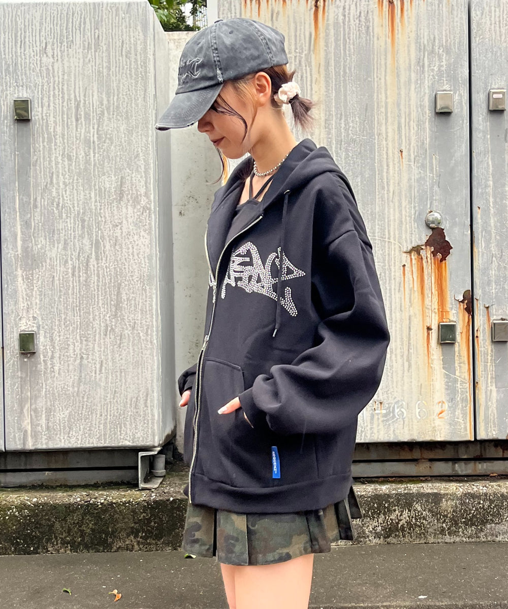 ブラック モデル:165cm Lサイズ着用