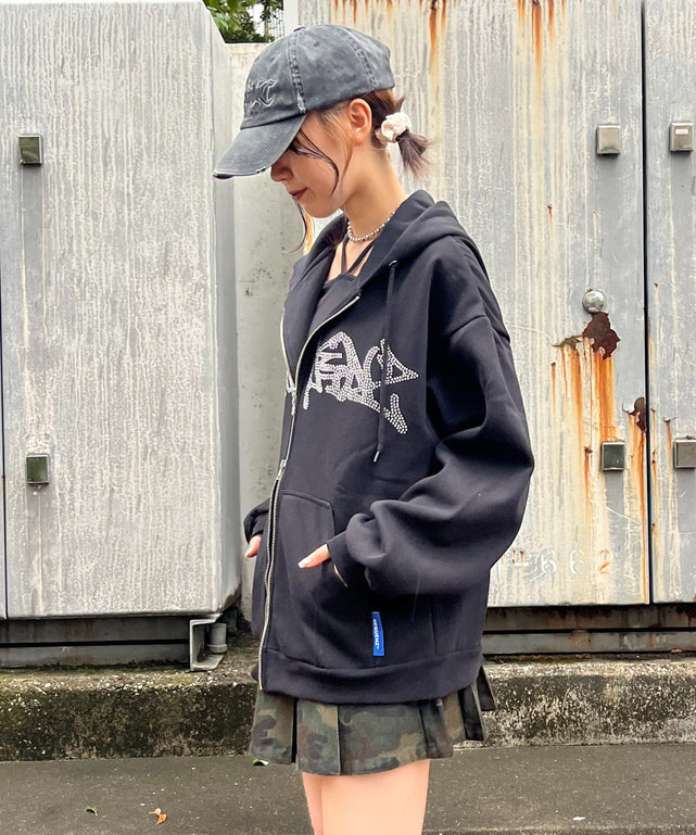 ブラック モデル:165cm Lサイズ着用