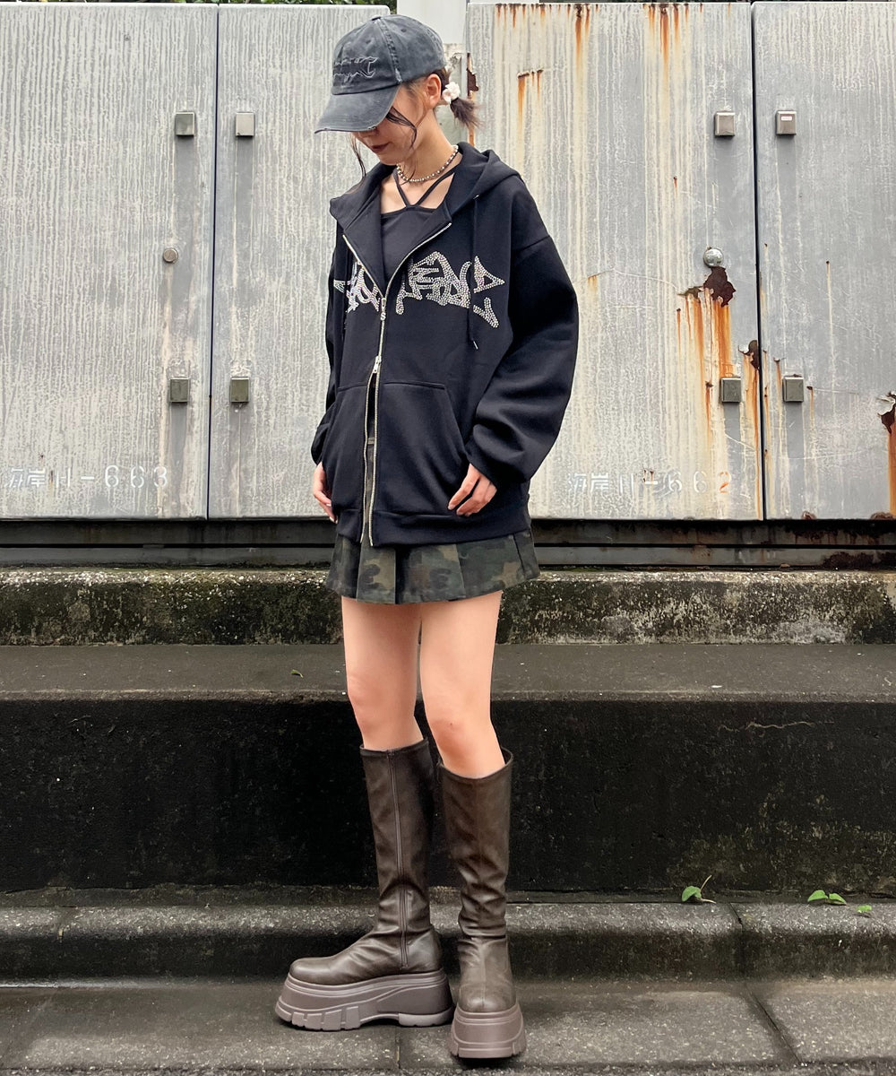 ブラック モデル:165cm Lサイズ着用