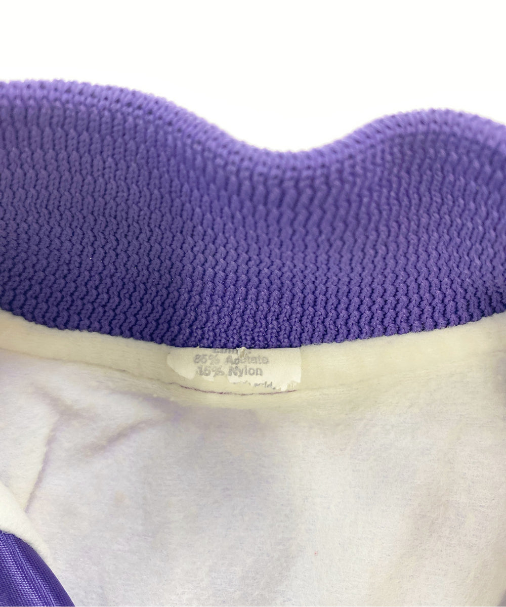 ナイロンスタジャン