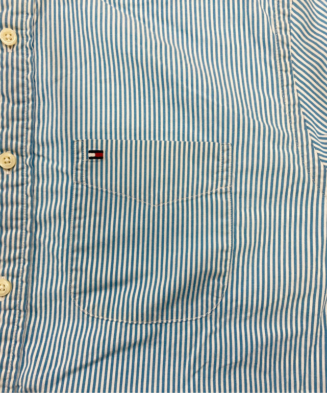 TOMMYブランドシャツ