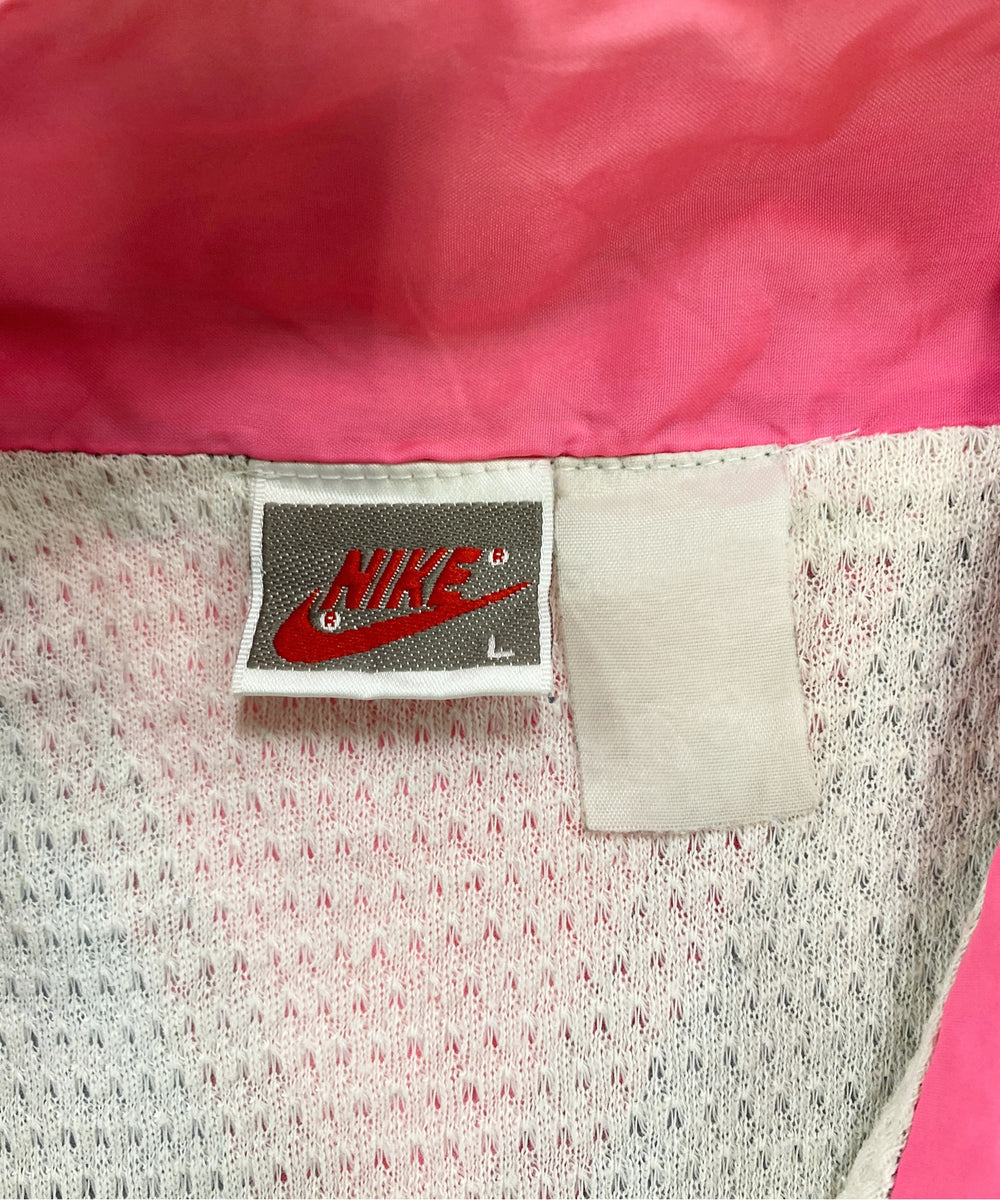 NIKEブランドナイロンジャケット