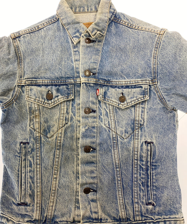 Ｌｅｖｉ'ｓブランドデニムジャケット