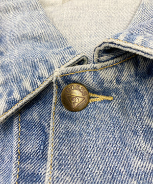 GUESSブランドデニムジャケット