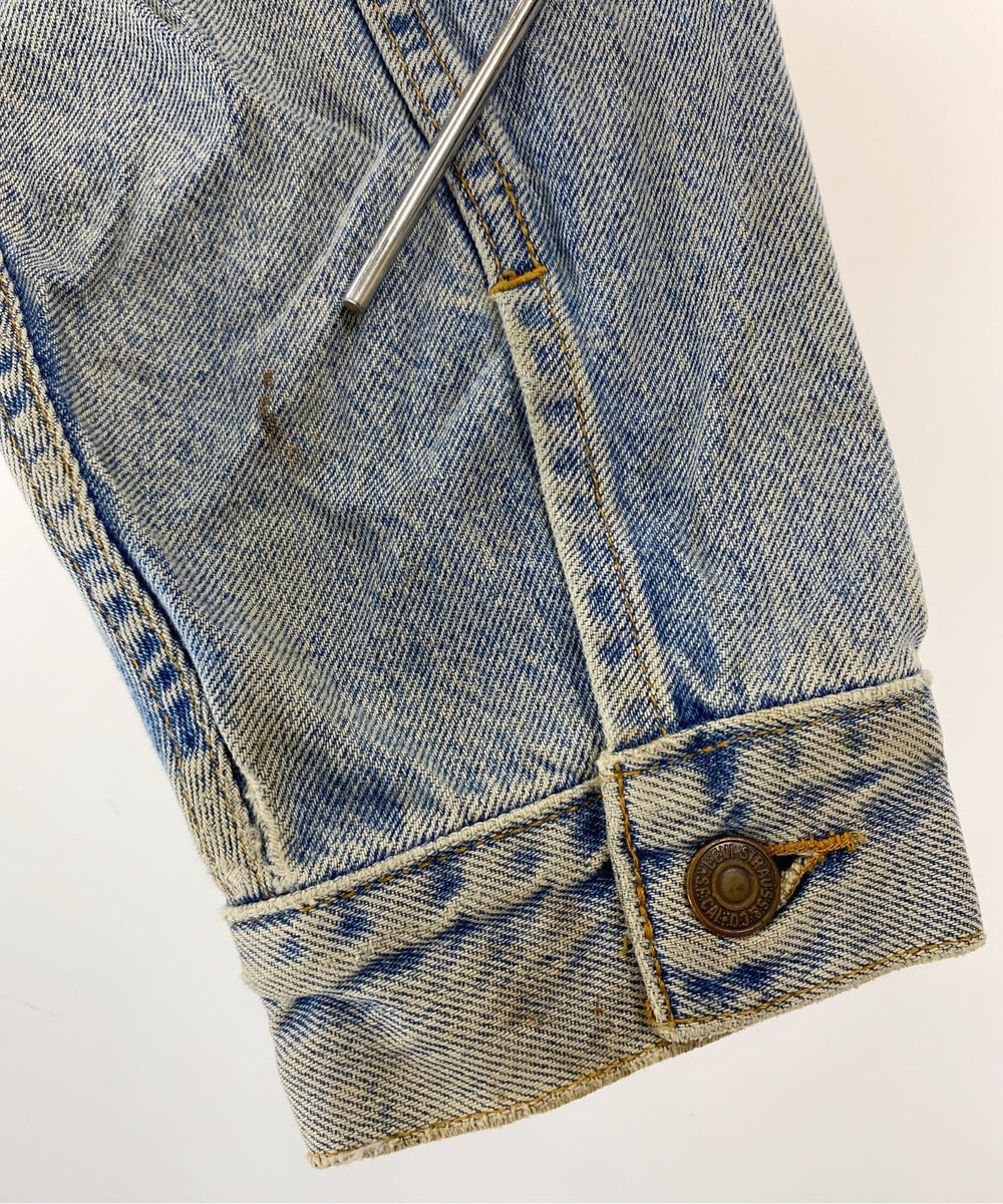 Levi'sブランドデニムジャケット