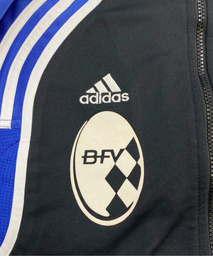 adidasブランドジャージ