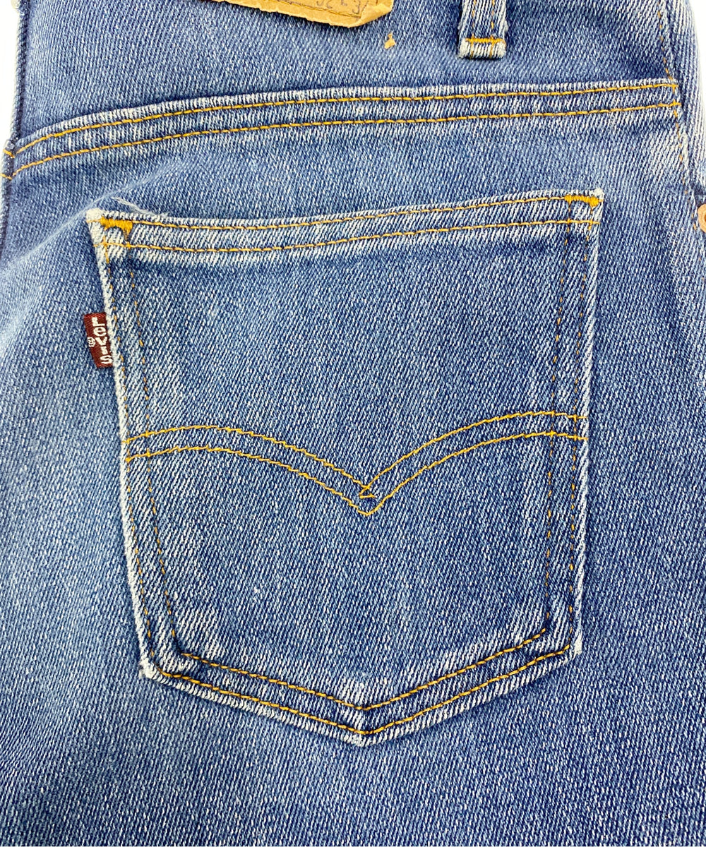 Levi's デニムパンツ
