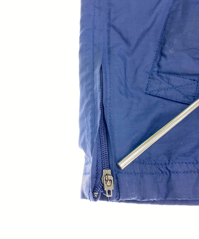 adidasブランドナイロンジャケット