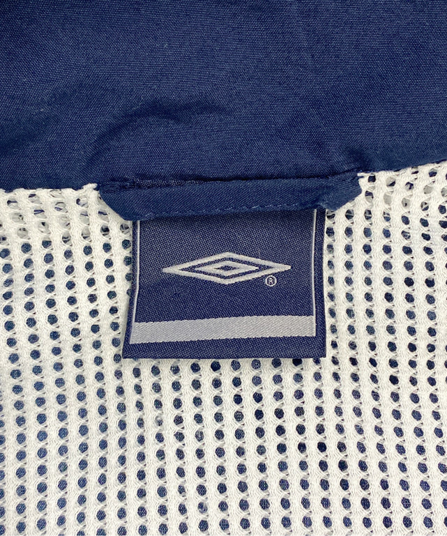 umbroブランドナイロンジャケット