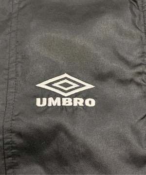 umbroブランドナイロンジャケット