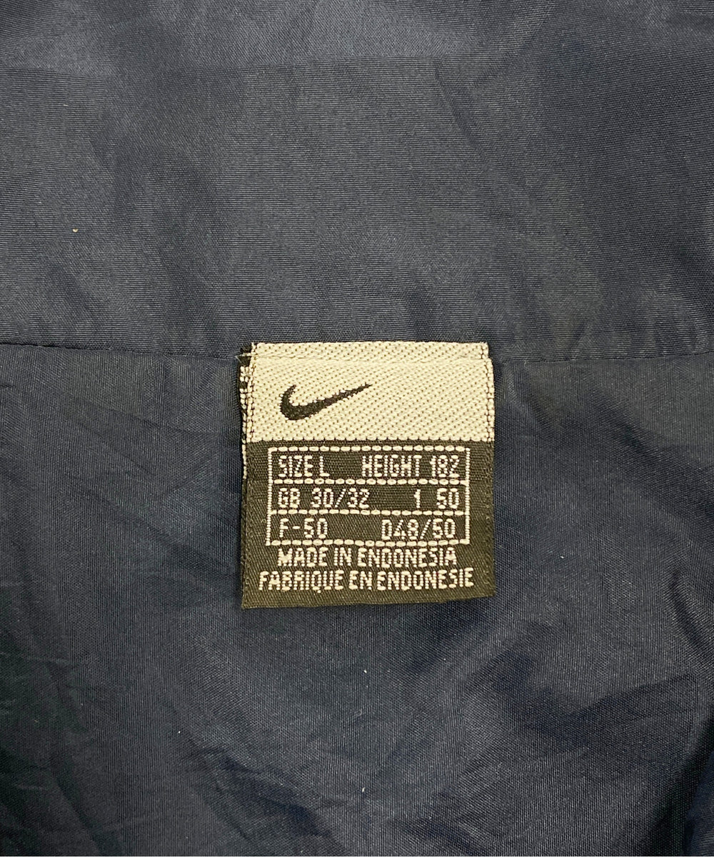 NIKEブランドナイロンジャケット