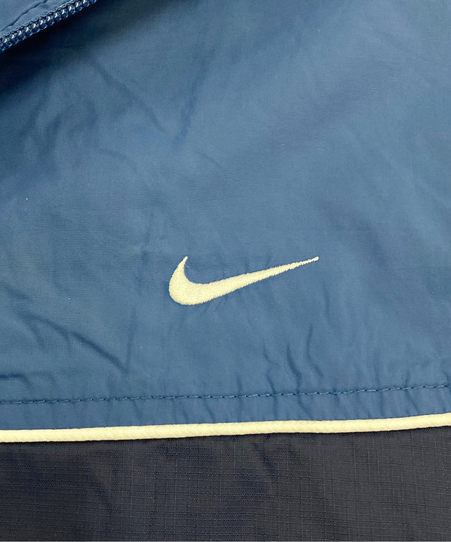 NIKEブランドナイロンジャケット