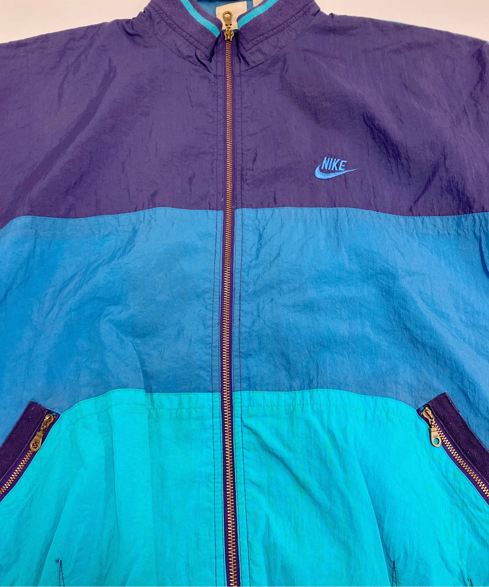 NIKEブランドナイロンジャケット