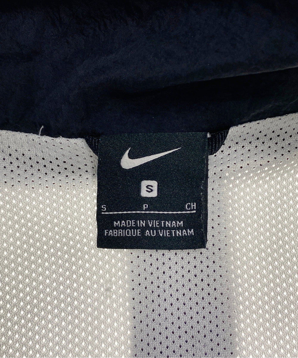 NIKEブランドナイロンジャケット