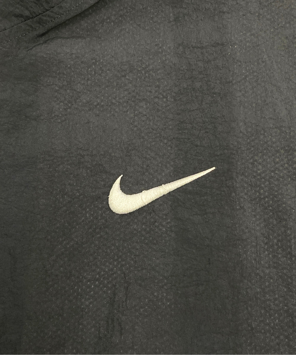 NIKEブランドナイロンジャケット