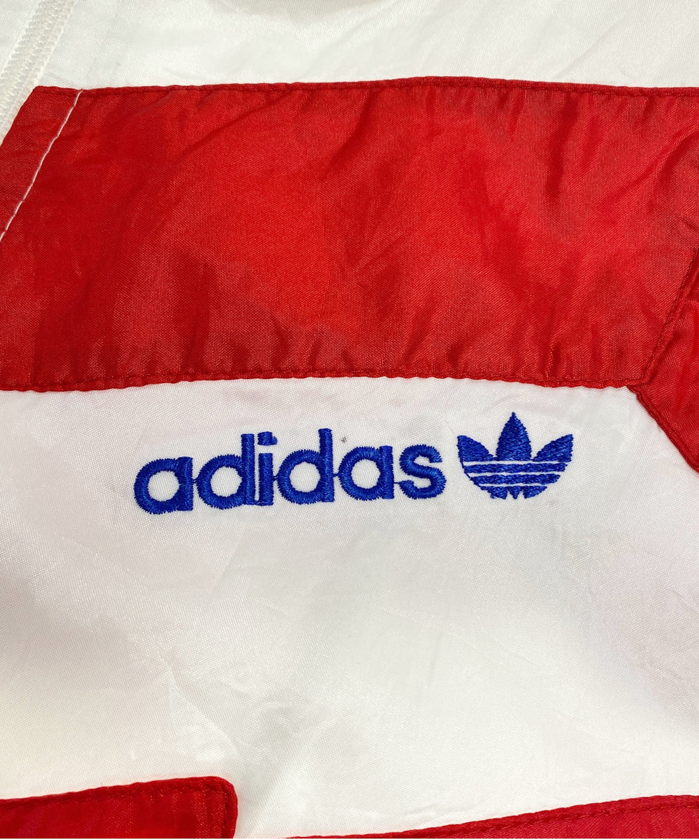 adidasブランドナイロンジャケット