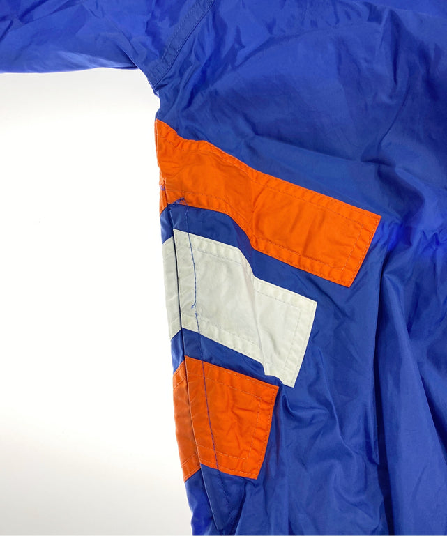 adidasブランドナイロンジャケット