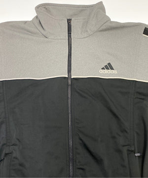 adidasブランドジャージ