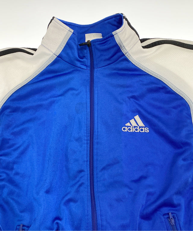 adidasブランドジャージ