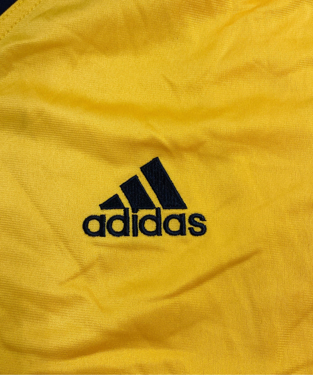 adidasブランドジャージ