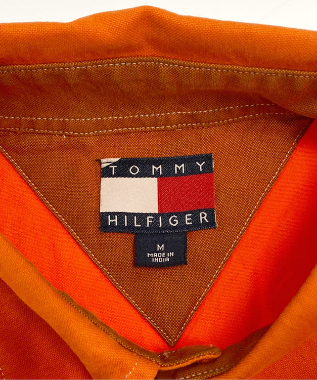 TOMMYブランドシャツ