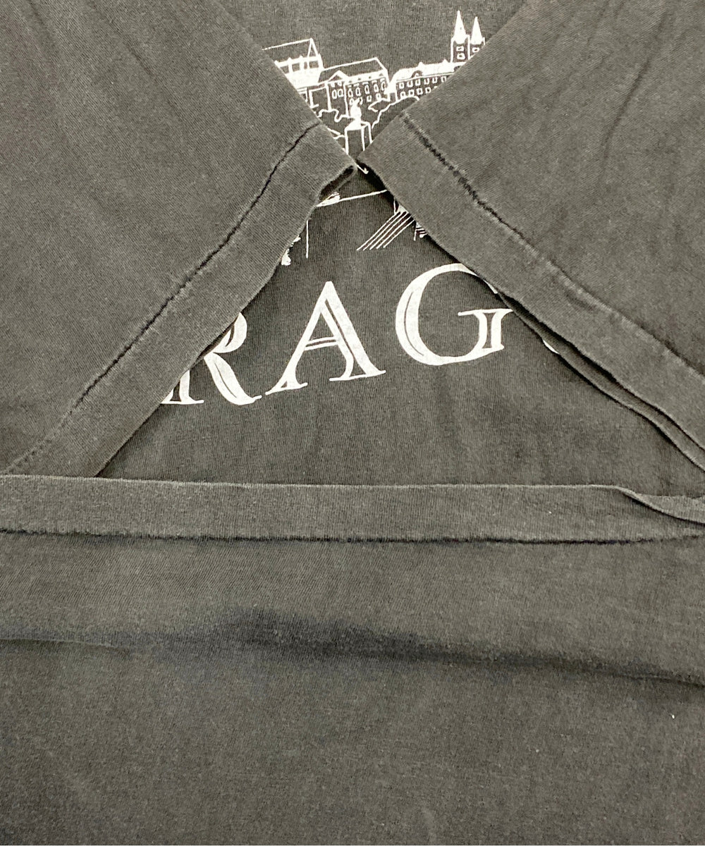 PRAGUE 90STシャツ