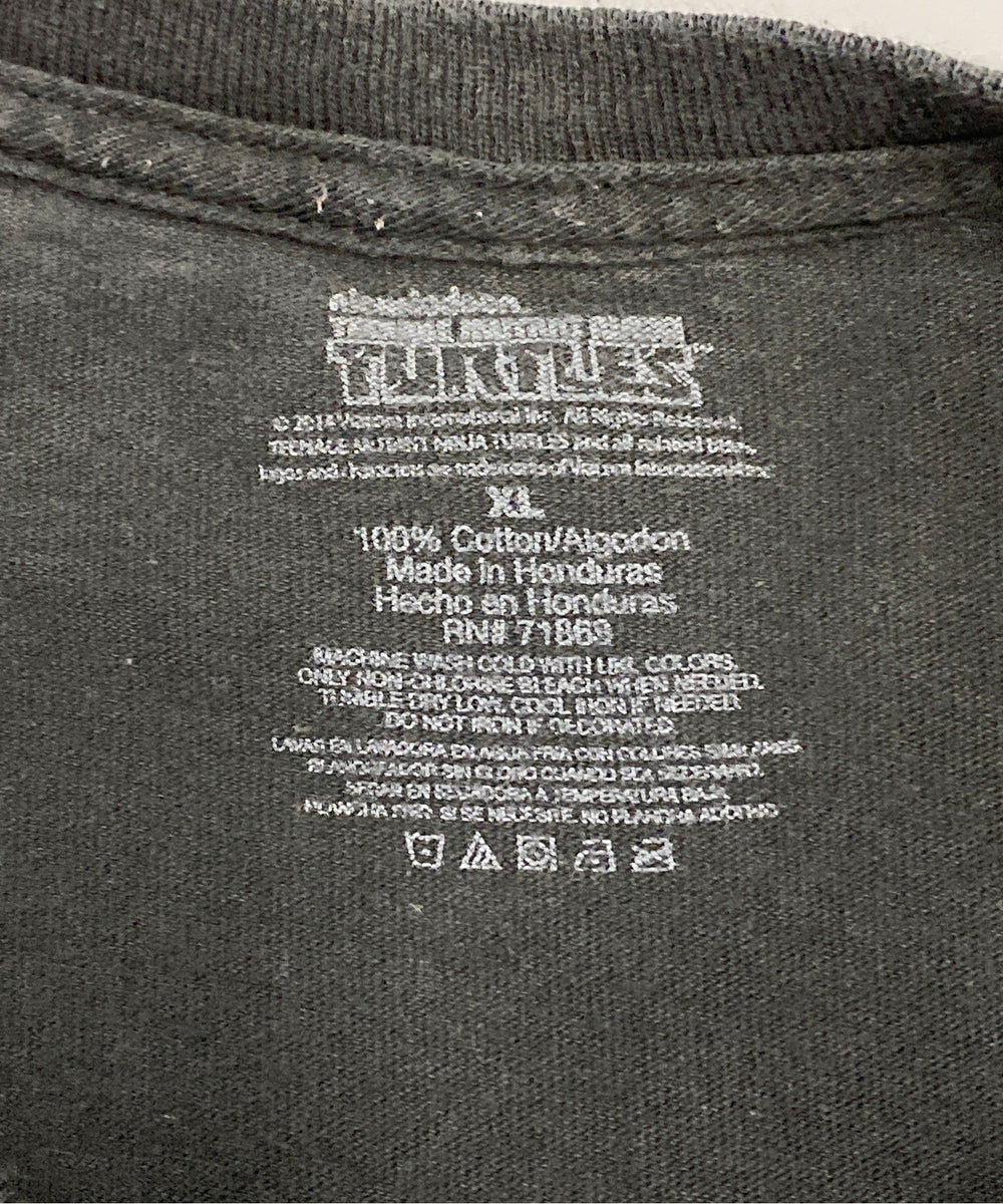 タートルズ キャラクターTシャツ