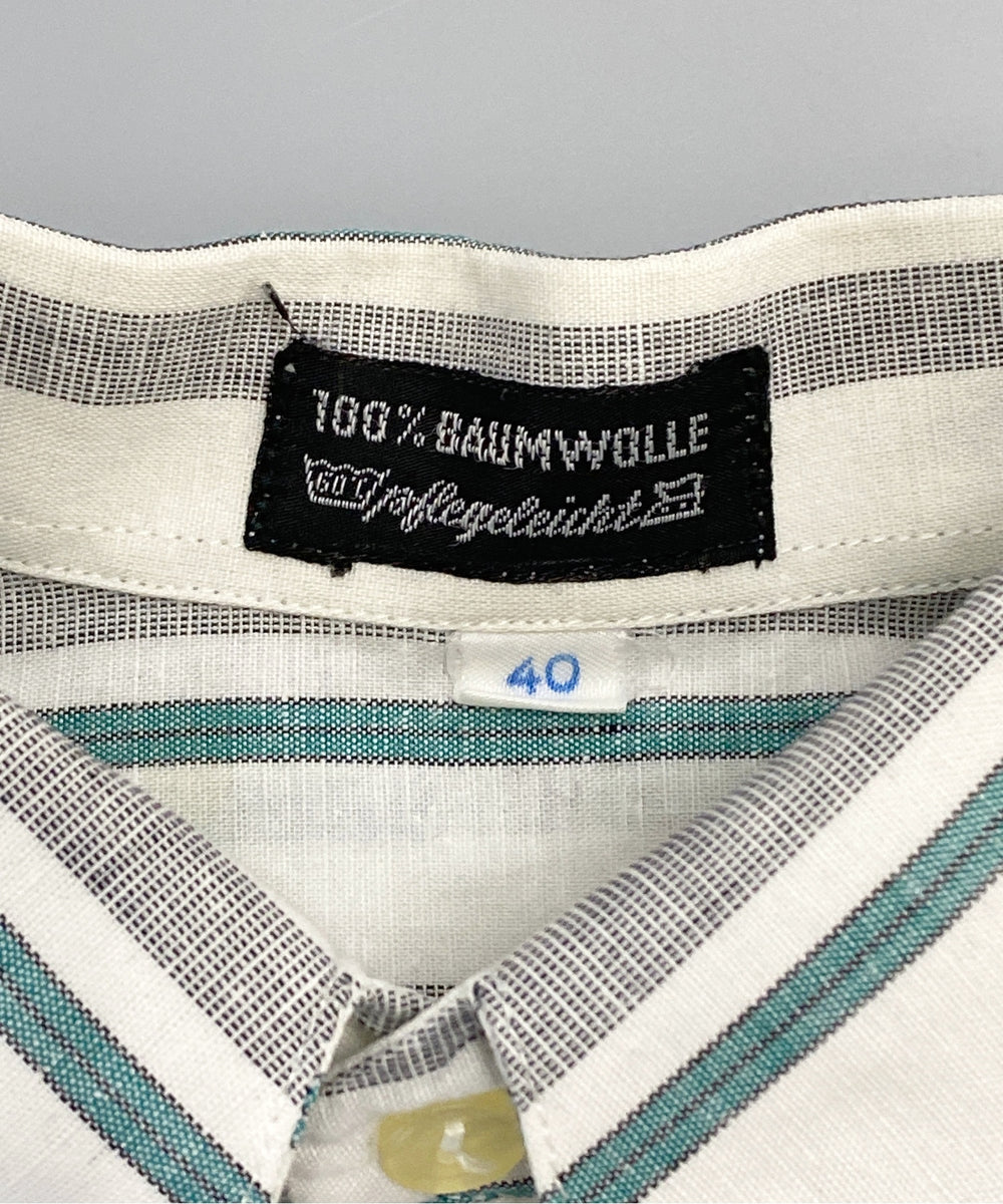 半袖ストライプシャツ