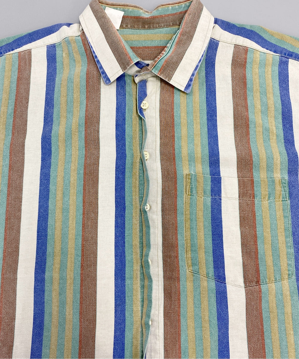 半袖ストライプシャツ