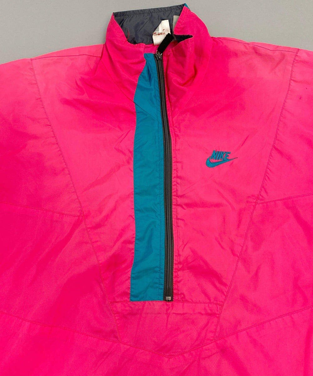 NIKE ブランドナイロンジャケット