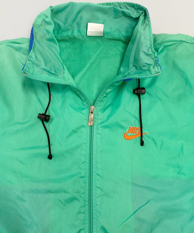 NIKE ブランドナイロンジャケット