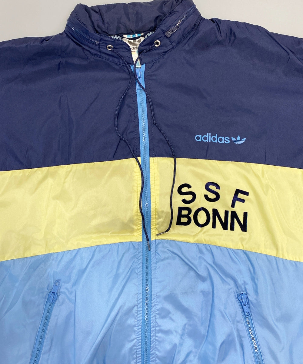 adidas ブランドナイロンジャケット