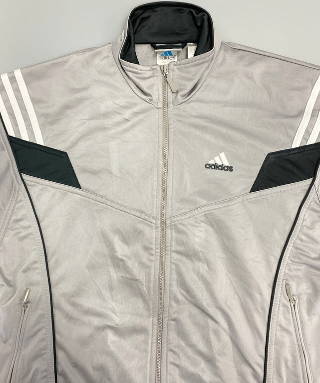 adidas ブランドジャージ