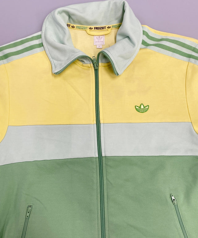 adidas ブランドジャージ