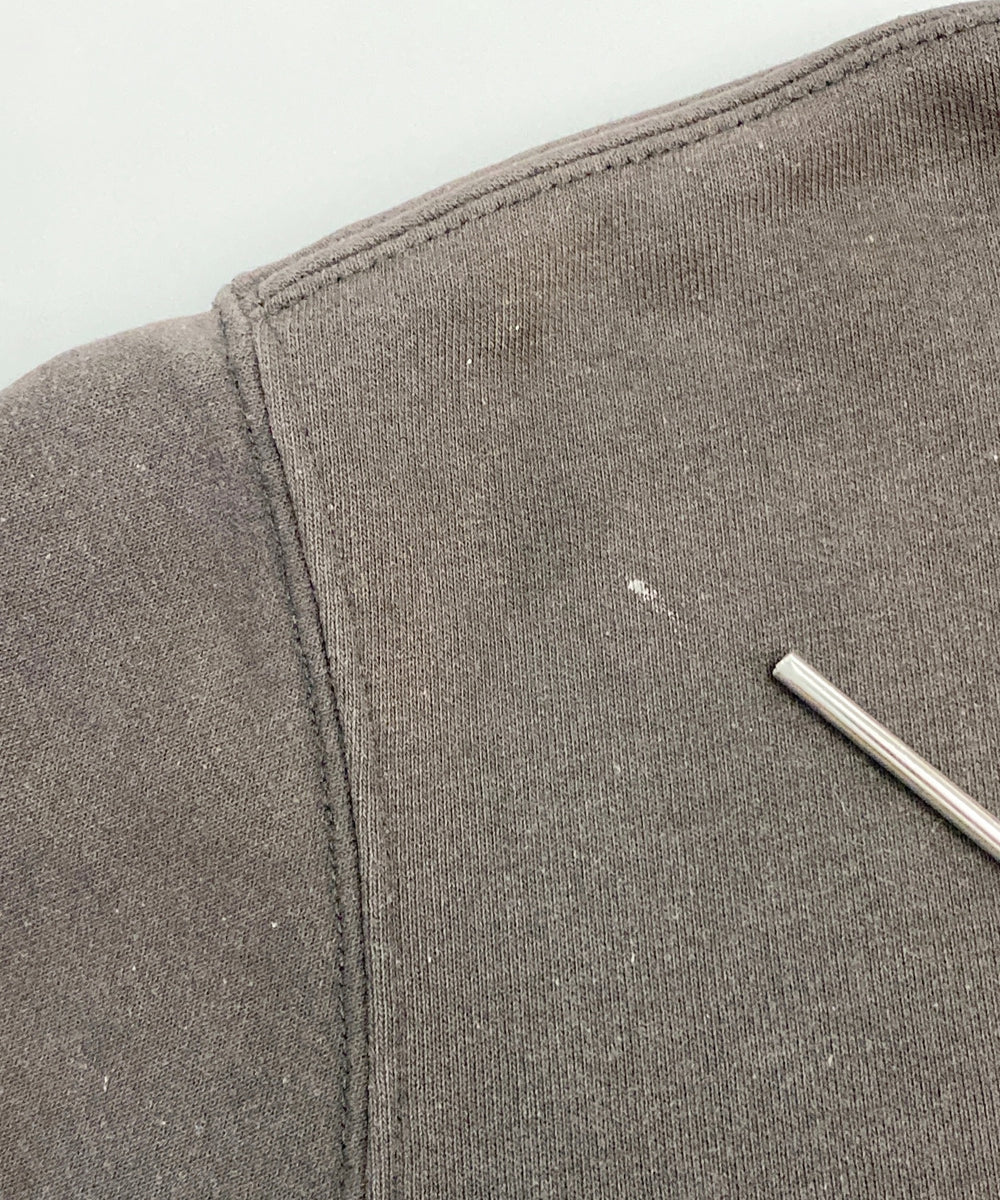 Carhartt スウェット