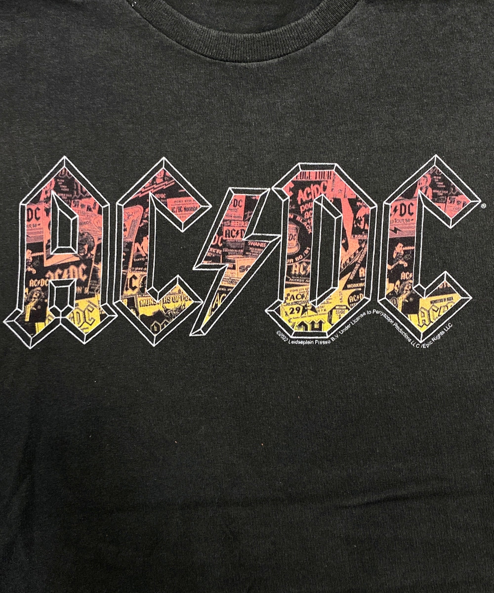 AC/DCバンドTシャツ