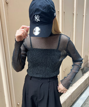 ラメシアートップス