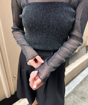 ラメシアートップス