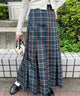 タータンチェックロングスカート/ネイビーモデル：160㎝ F着用