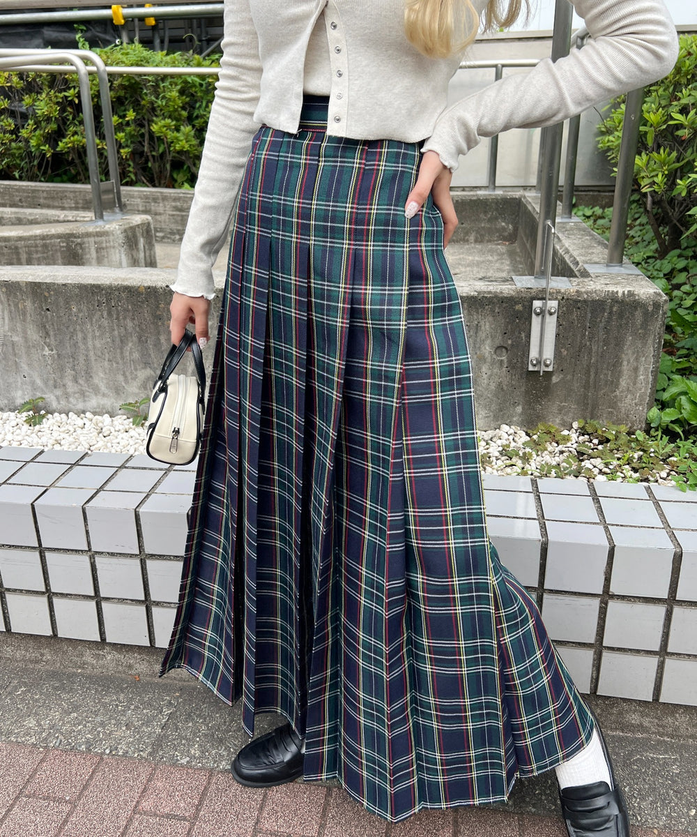 ネイビーモデル：160㎝ F着用