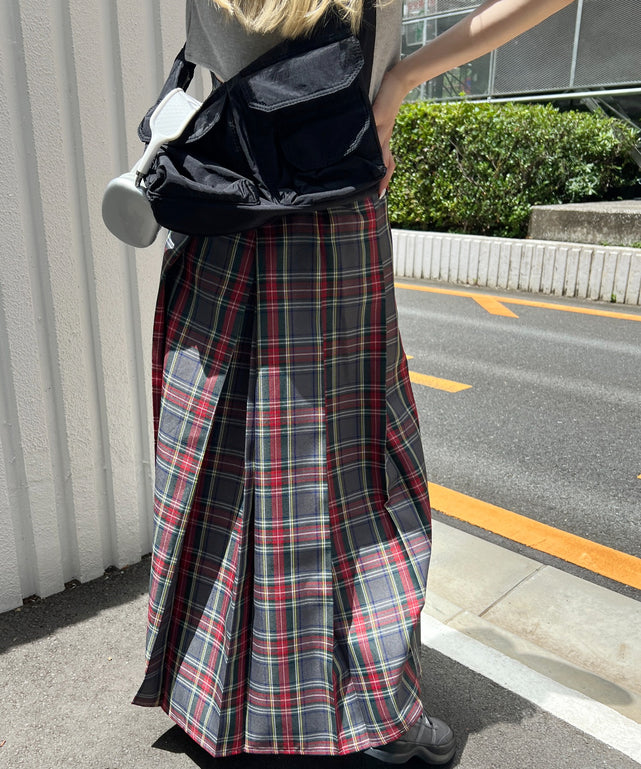 タータンチェックロングスカート