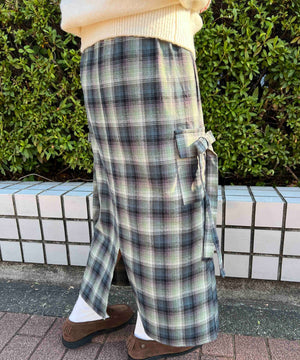 チェックカーゴロングスカート